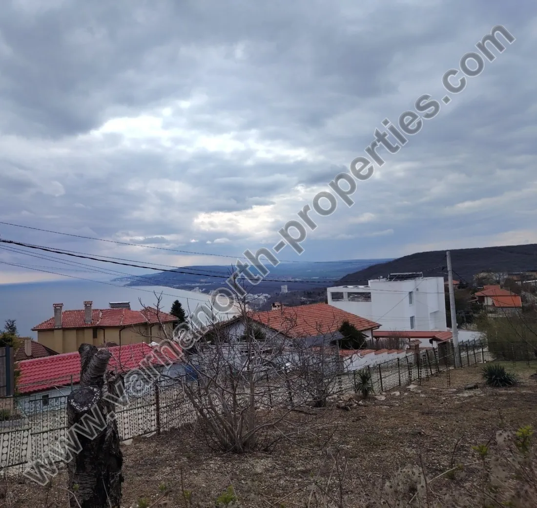 Парцел в Изгрев, Балчик — Балчик, основна снимка