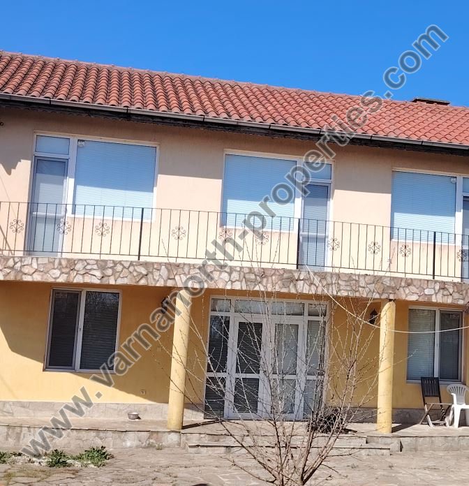 Продава се къща в село Царичино — Къща в Царичино