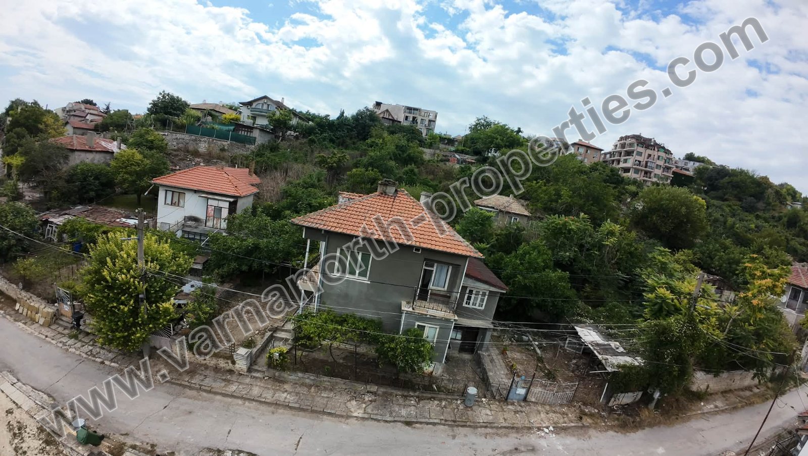 Продава се къща в град Балчик — снимка 4