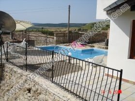 Красива вила с гледка към морето в Рогачево — снимка 8